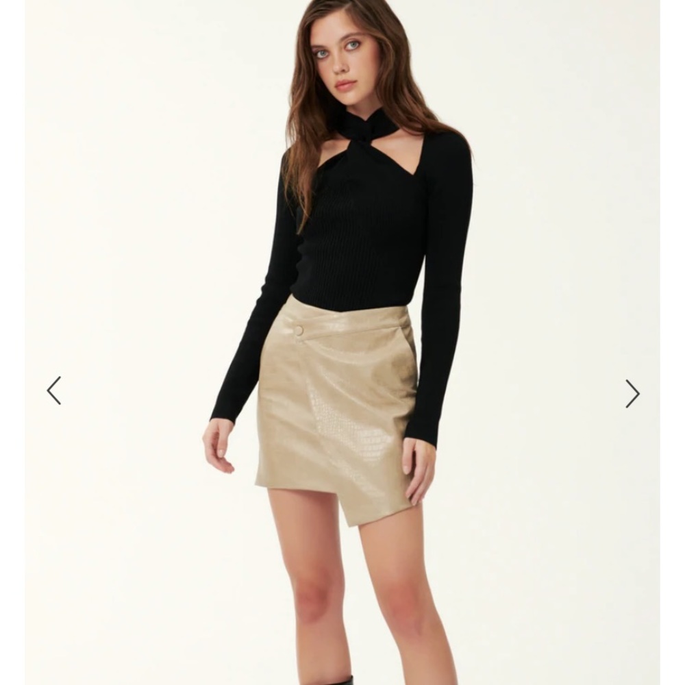 NWT Nicholas Ribbed Knit Top